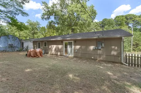 Exterior - 1200 Chris Dr, Benton, AR 72015 photo 5 of 8