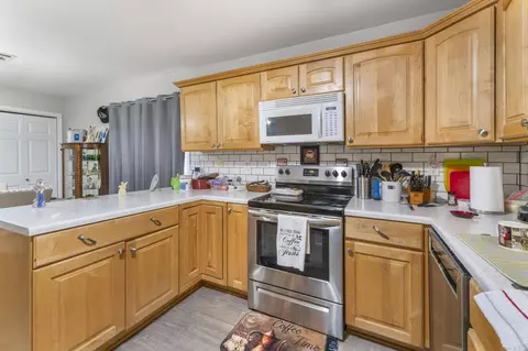 Kitchen - 1200 Chris Dr, Benton, AR 72015 photo 3 of 5