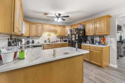 Kitchen - 1200 Chris Dr, Benton, AR 72015 photo 2 of 5