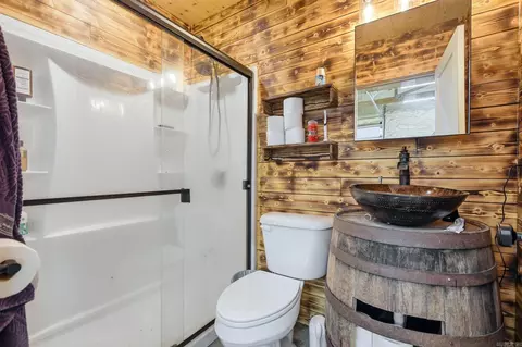 Bath - 292 Easy St, Malvern, AR 72104 photo 4 of 5