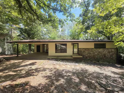 3 Neda Cir, Hot Springs Village, AR 71909