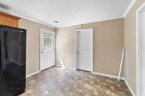 Entry Way - 17 Wildcat Trl, Conway, AR 72032 photo 2 of 2