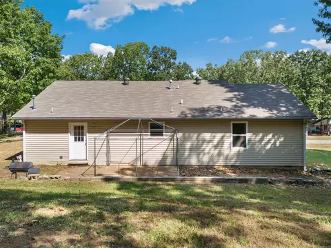 Exterior - 17 Wildcat Trl, Conway, AR 72032 photo 4 of 6