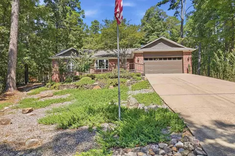 11 Alicante Ln, Hot Springs Village, AR 71909