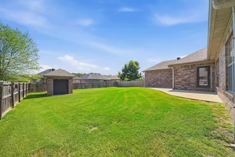 Exterior - 1140 Georgetown Dr, Conway, AR 72034 photo 4 of 8