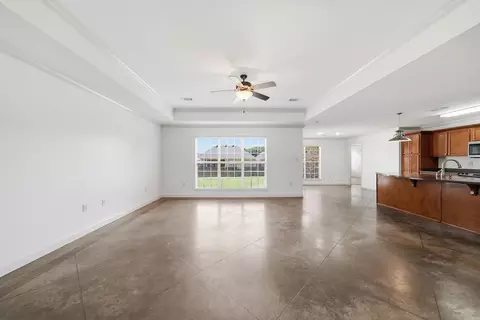 Living - 1140 Georgetown Dr, Conway, AR 72034 photo 3 of 5