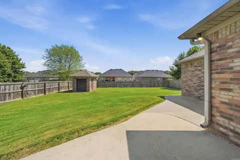 Exterior - 1140 Georgetown Dr, Conway, AR 72034 photo 3 of 8