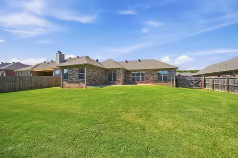 Exterior - 1140 Georgetown Dr, Conway, AR 72034 photo 6 of 8