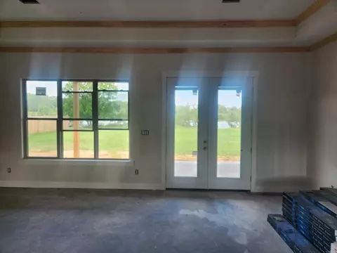 Living - 695 Mound View Dr, England, AR 72046 photo 2 of 2