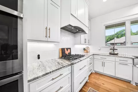Kitchen - 1586 Calcutta Dr, Cabot, AR 72023 photo 7 of 7