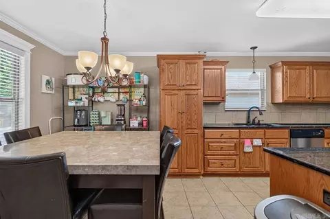 Kitchen - 3500 Hampton Dr, Benton, AR 72015 photo 1 of 3