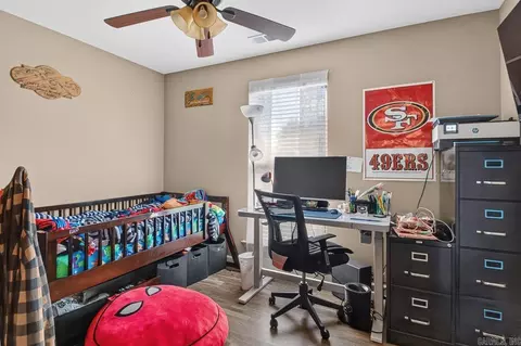 Bedroom - 3500 Hampton Dr, Benton, AR 72015 photo 2 of 4