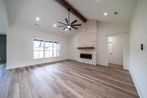 Living - 14 Albion Ct, Cabot, AR 72023 photo 4 of 6