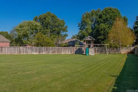 Exterior - 1500 S Beach St, Conway, AR 72034 photo 12 of 15