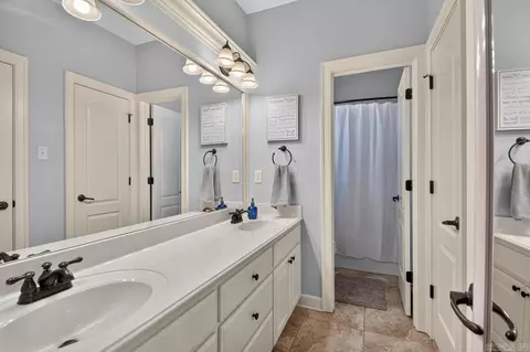 Bath - 1500 S Beach St, Conway, AR 72034 photo 4 of 6