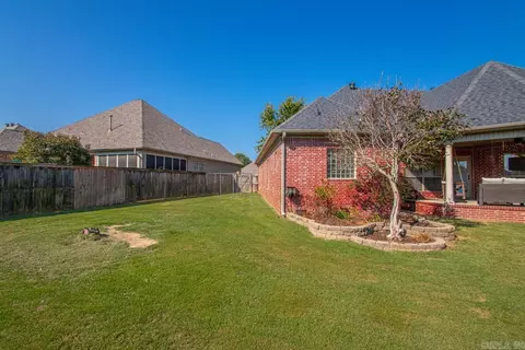 Exterior - 1500 S Beach St, Conway, AR 72034 photo 10 of 15