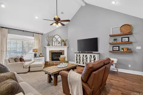 Living - 1500 S Beach St, Conway, AR 72034 photo 2 of 3