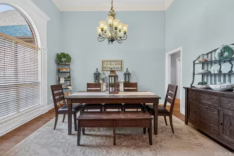 Dining - 1500 S Beach St, Conway, AR 72034 photo 1 of 2