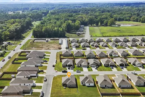 View/Area - 2 Candlelight Dr, Conway, AR 72032 photo 3 of 5