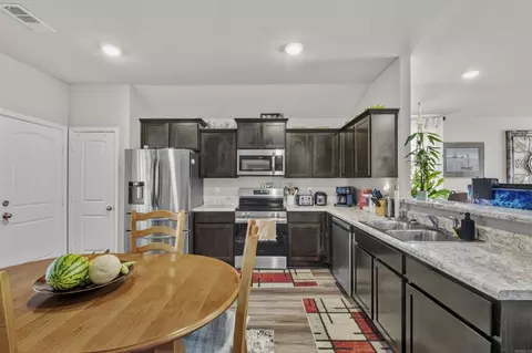Kitchen - 2 Candlelight Dr, Conway, AR 72032 photo 1 of 1