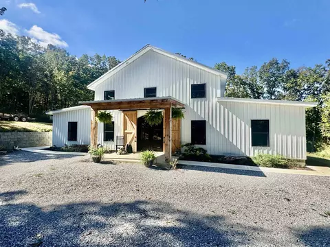 5795 Iron Mountain Rd, Mountain View, AR 72560