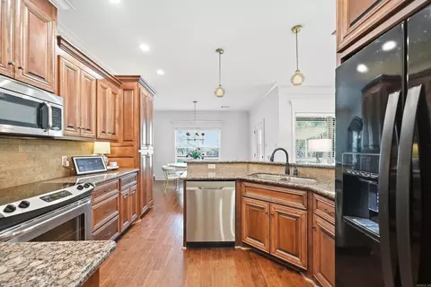 Kitchen - 25 Colt Loop, Greenbrier, AR 72058 photo 5 of 5