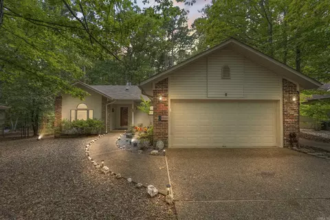 8 Reata Way, Hot Springs Village, AR 71909