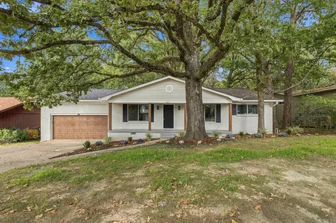 11780 Southridge Dr, Little Rock, AR 72212
