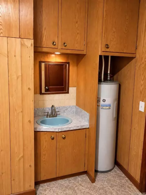Bath - 811 Central Rd, Horatio, AR 71842 photo 1 of 1