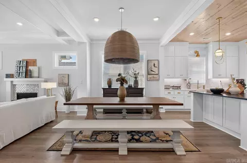 Dining - 9 W Citron, Bryant, AR 72022 photo 1 of 1