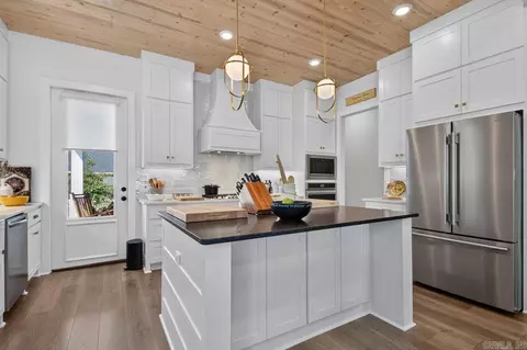 Kitchen - 9 W Citron, Bryant, AR 72022 photo 1 of 4