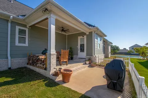 Exterior - 9 W Citron, Bryant, AR 72022 photo 8 of 14