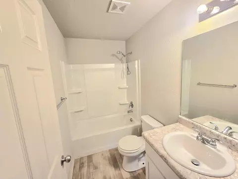 Bath - 23 Dunnaway Dr, Austin, AR 72007 photo 3 of 3