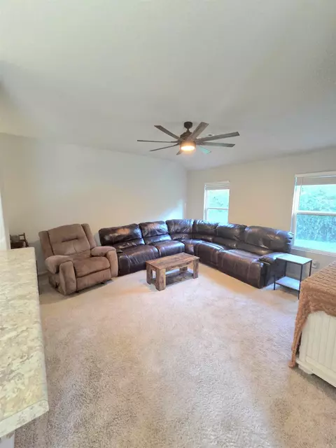 Living - 23 Dunnaway Dr, Austin, AR 72007 photo 1 of 3