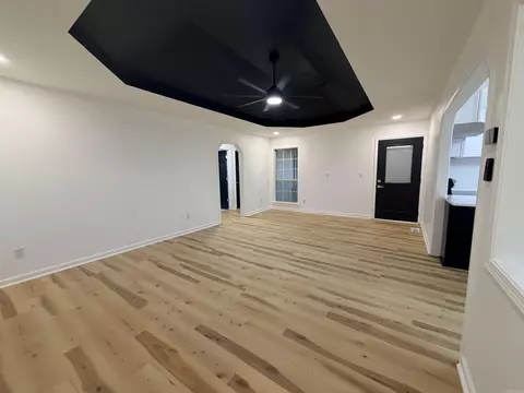 Living - 225 Ridge Rd, Beebe, AR 72012 photo 1 of 2