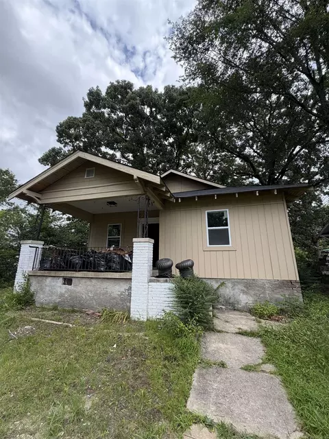 815 Dennison St, Little Rock, AR 72202
