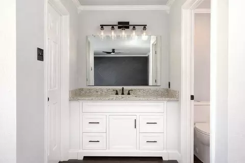 Bath - 3602 Mobile, Pine Bluff, AR 71601 photo 1 of 1