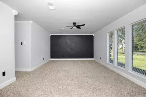 Living - 3602 Mobile, Pine Bluff, AR 71601 photo 7 of 8