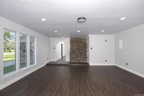 Living - 3602 Mobile, Pine Bluff, AR 71601 photo 6 of 8