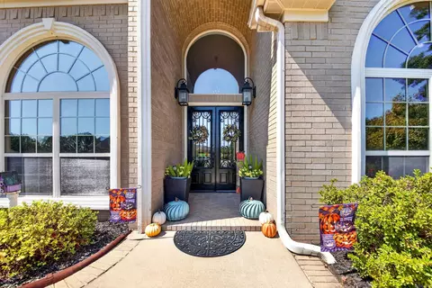 Entry Way - 21 Gleneagle Dr, Cabot, AR 72023 photo 2 of 3