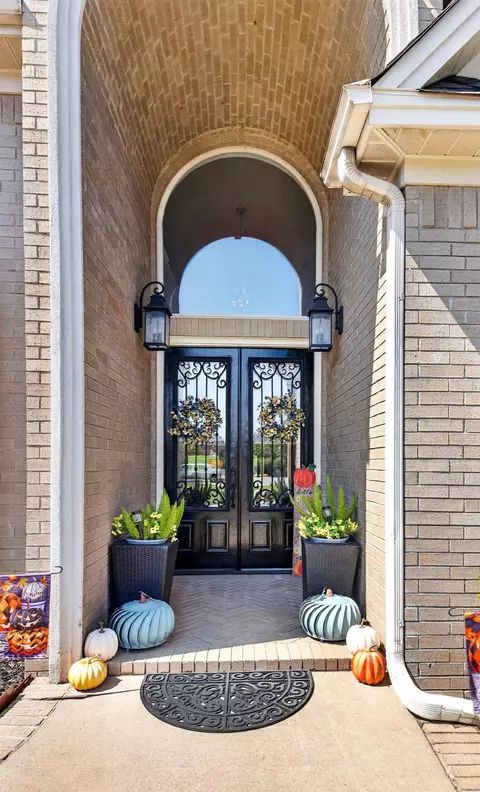 Entry Way - 21 Gleneagle Dr, Cabot, AR 72023 photo 1 of 3