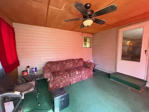 Exterior - 715 Jason St, Clinton, AR 72031 photo 5 of 13