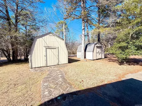Exterior - 715 Jason St, Clinton, AR 72031 photo 11 of 13