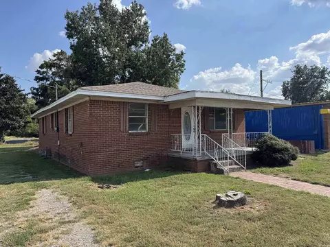 131 S Walnut St, Steele, MO 63877 photo 2