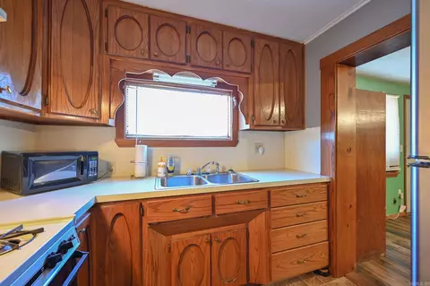 Kitchen - 4574 Hwy 8 E, Mena, AR 71953 photo 1 of 2