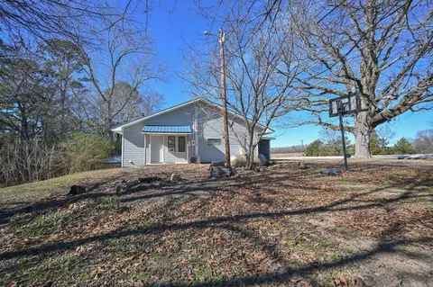 Exterior - 4574 Hwy 8 E, Mena, AR 71953 photo 2 of 12