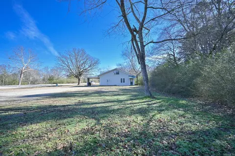 Exterior - 4574 Hwy 8 E, Mena, AR 71953 photo 9 of 12
