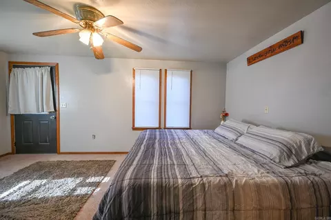 Bedroom - 4574 Hwy 8 E, Mena, AR 71953 photo 2 of 7