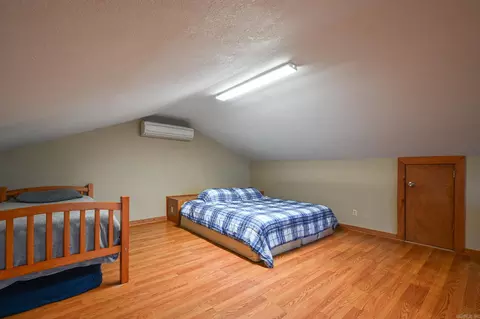 Bedroom - 4574 Hwy 8 E, Mena, AR 71953 photo 6 of 7