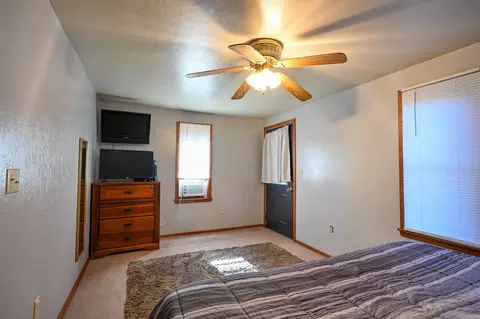 Bedroom - 4574 Hwy 8 E, Mena, AR 71953 photo 3 of 7